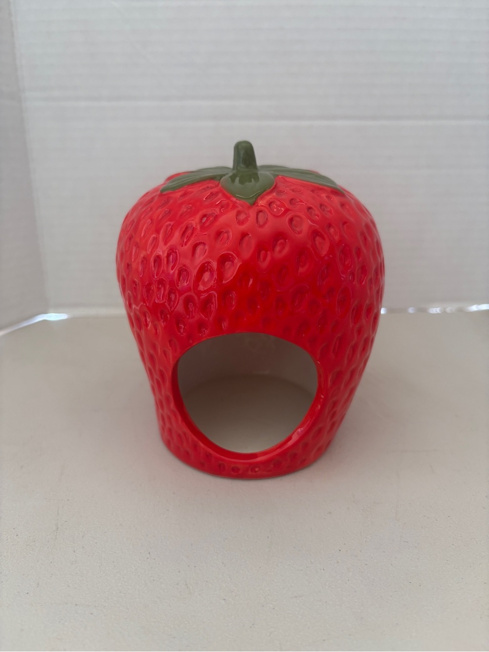 Ceramic Strawberry Small Pet Hideout